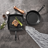 Korkmaz Casta Square Grill Cast Frypan Döküm 26x26