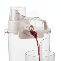 Vorratsdose 2,5 Liter luftdicht mit Messbecher, PET/Silikon, transparent-hellbraun