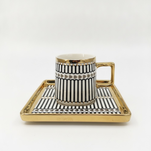 Kaffeetasse Porzellan Schwarz mit Goldfarbenen Akzenten, ashaya